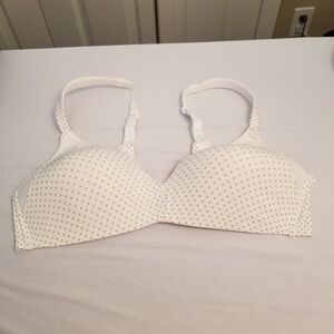 Warners Wireless Bra Size 34B White With Beige Polka Dots RN 36543